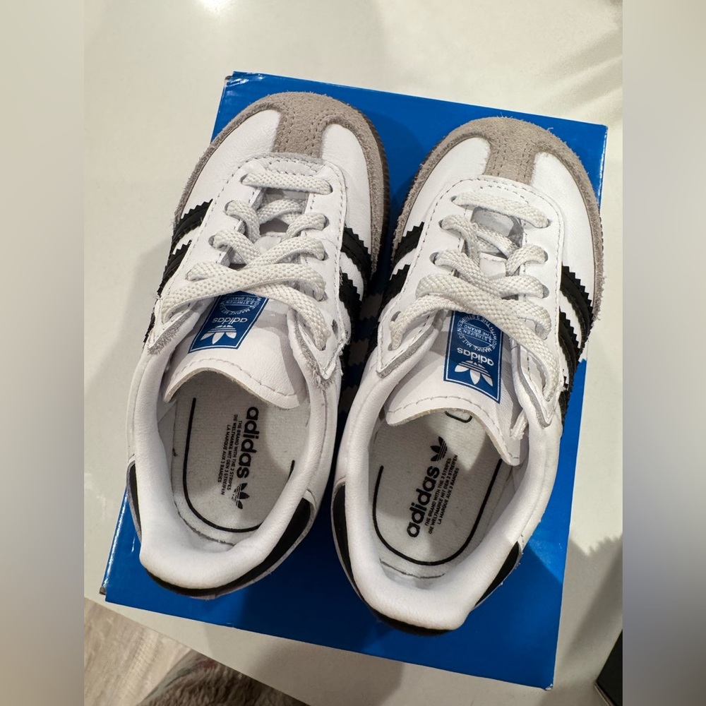Adidas Kids White and Black Sneakers with Tan Accents